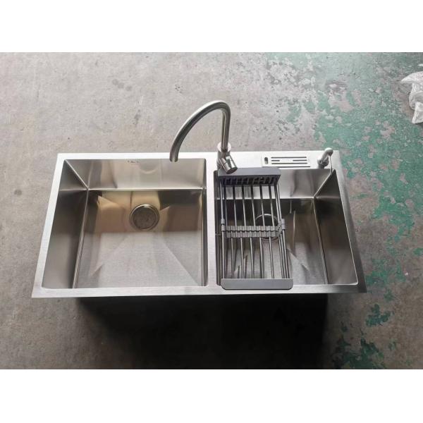 Series 304 Stainless Steel Handmade Sink Double Bowl Topmount Installation For Kitchen