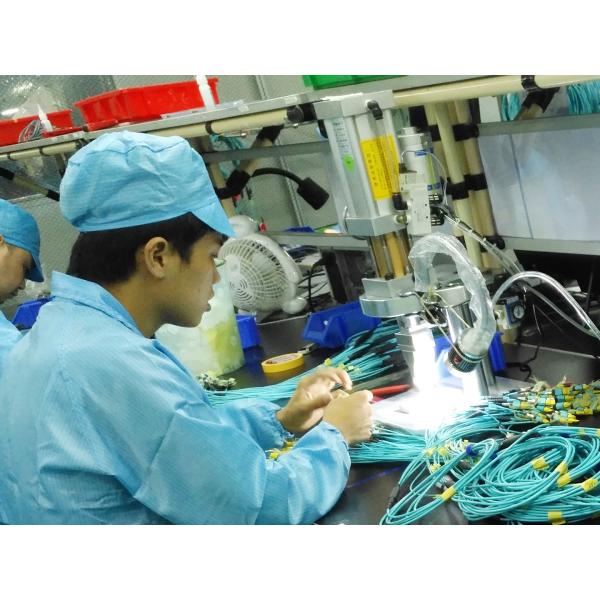 YINGDA многоядерный волоконно-оптический кабель с высокой плотностью MPO MTP соединителя для быстрой передачи данных