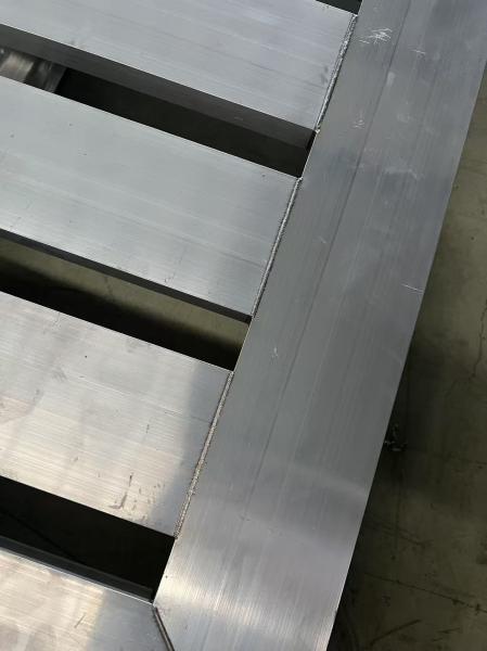 Heavy Duty Aluminum Pallet 300-2500KG Capacity ISO Standard