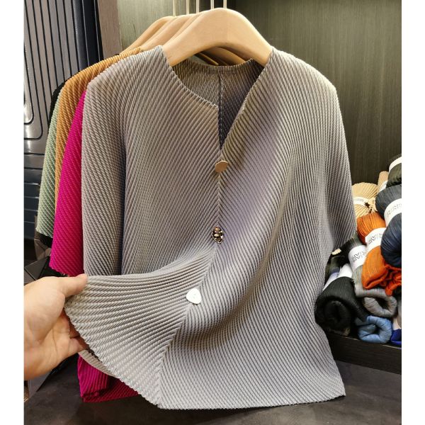 Women's New Summer Casual Style Top High-Grade Button Decorative Pleated with Loose and Thin Short-Sleeved T-Shirt