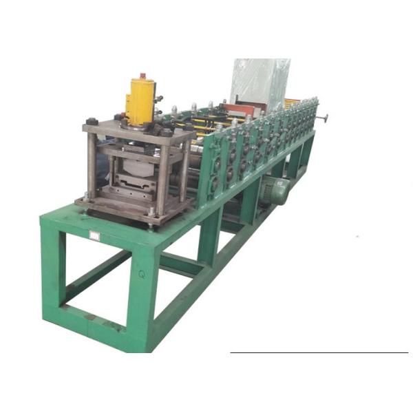 パンチ穴が付いている機械を形作る金属のプロフィールのSpandrelの屋根ふきシート ロール