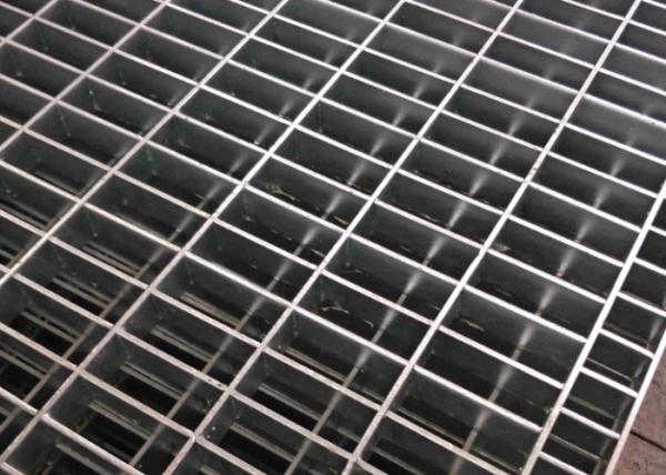 Hot-Dip Galvanized Steel Walkway Grating for Heavy Load Construction