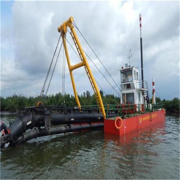 18inch Main Power 895kw Speed 1800r/Min Sand Suction Dredger for Beach