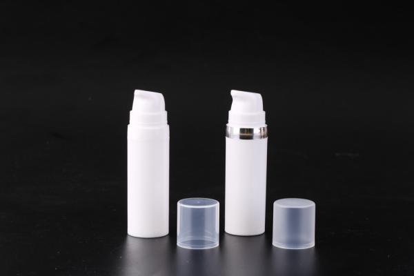 Plastic Airless Pump Bottles Cosmetic / Colorful Pump Dispenser Bottle
