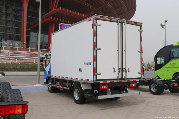 Cheap New Energy Vehicle Foton Refrigerated Truck 18 Cubic  Gas-Electric Hybrid