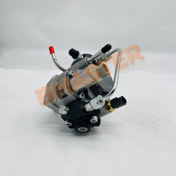 Denso HP3 Common Rail Fuel Injection Pump With 1800bar Injection Pressure For 2KD-FTV Engine And 6 Months Warranty