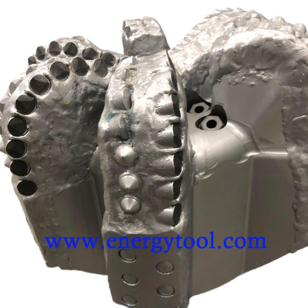 API Rock Diamond Drilling Tool 13 Inch PDC Drill Bit Oil Equipment