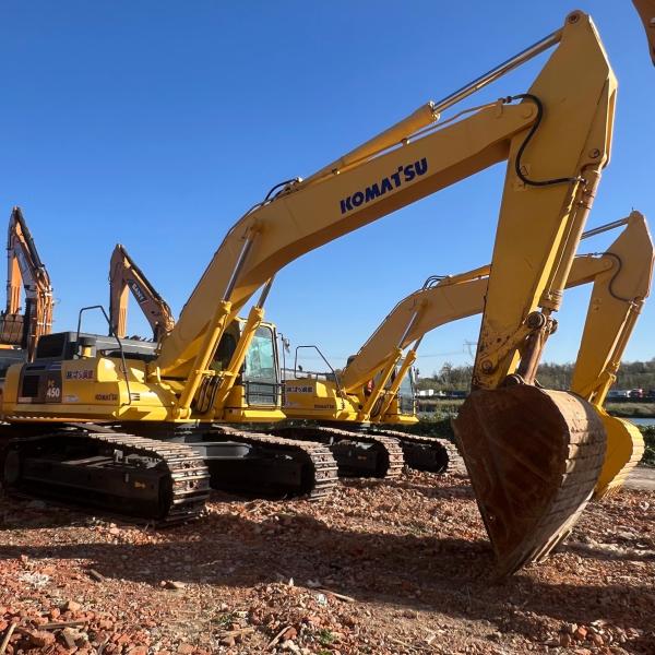 2020年 コマストゥ 450-8 鉱山掘削機 45 トンの地球移動バックホー掘削機