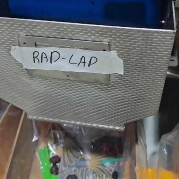 High-capacity Dates Sorting Machine, Deep Learning, 6 lanes+10 outlets, 1.8 Tons per hour, High Efficiency