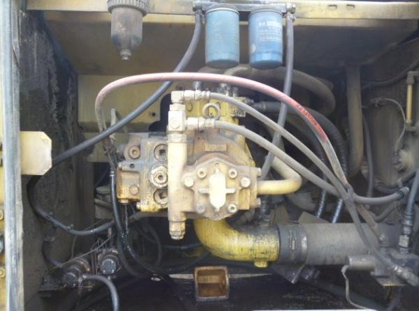 Used KOMATSU PC200-6 Crawler Excavator