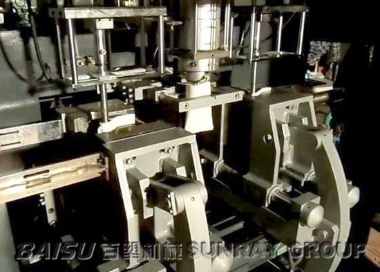 2 Liter Plastic Bottle Molding Machine 220V / 380V / 415V / 440V Voltage SRB55D-1