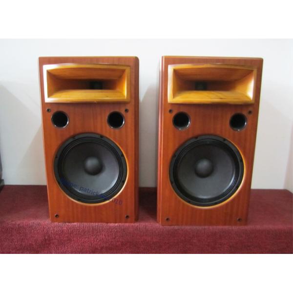 Best Sound Quality Wooden Finished Bookself Audio Speaker With Cover For Cinema Room
