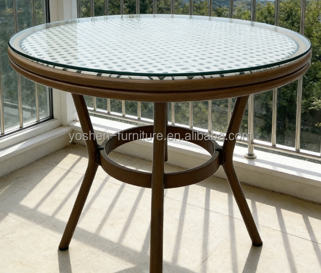 4 Seater Aluminum Rattan Round Dining Table with Glass Top Foroutdoor Restaurant Café Shop