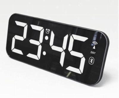 OEM Square Battery Operated Digital Clock Home Decorative Digital Table Clock