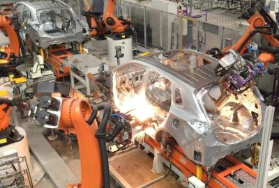Engenharia de solda automotivo de BIW
