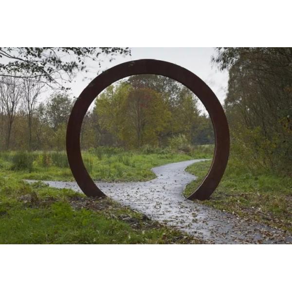 Скульптура искусства сада Corten декоративных больших ворот луны металла ржавчины стальная