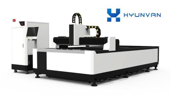 Standard Open Type Fiber Laser Cutting Machine HYY-1530WT for Steel and Aluminium