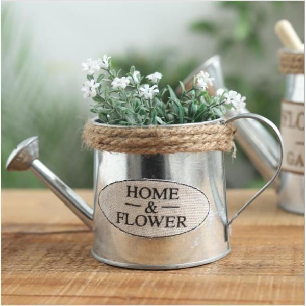 pastoral style iron metal flower vase/watering can /garden planter with rope