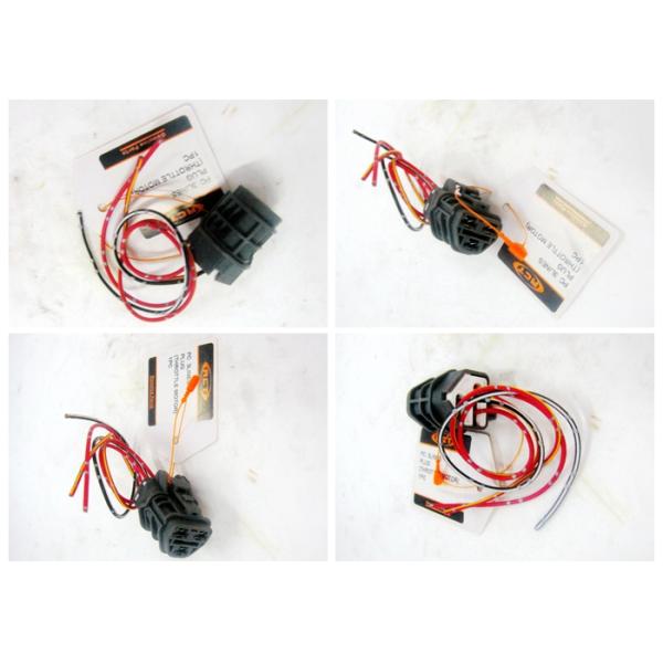 Estrangule la maquinaria de KOMATSU de los recambios del excavador del enchufe 3Lines KOMATSU del montaje del motor