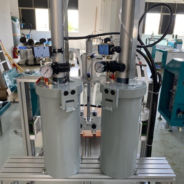3000W Glue Dispensing Robot 220V - 380V Silicone Dispensing System For 2 By 2 Back Lit Panel