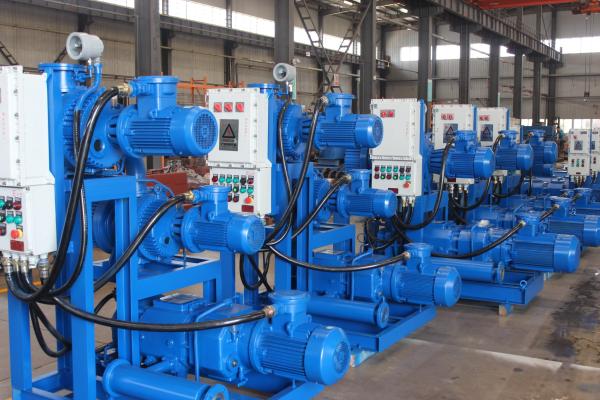 Chemicals  Dry Screw Vacuum Pump Set  Adjustable High Suction Pressure