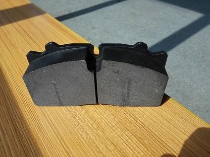 Commercial Vehicle Brake Pads Metallic Brake Pads With IATF16949 Auto Quality System