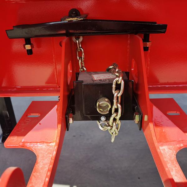 Semi-remorque à suspension mécanique de 45000L avec axe d'origine à 3 essieux et pneus 12R20 pour le transport de pétrole brut