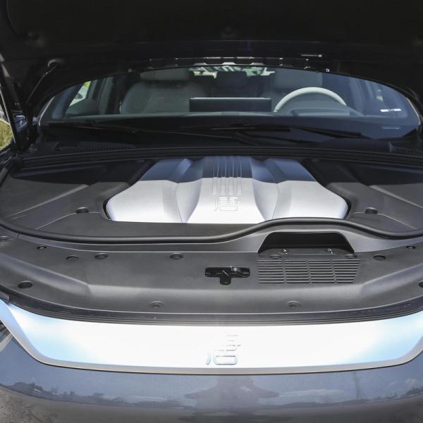 730km Fully Electric SUV  5 door 7 seater electric car Fast charging
