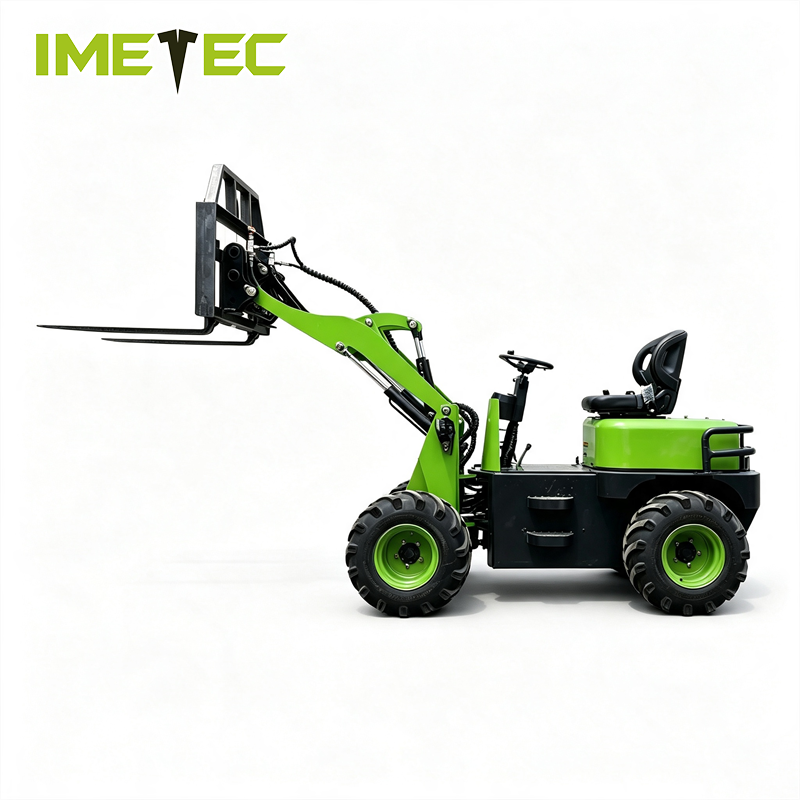 Rough Terrain Mini Electric Telescopic Forklift Loader 60V 200Ah For Livestock Manure Removal Feeding