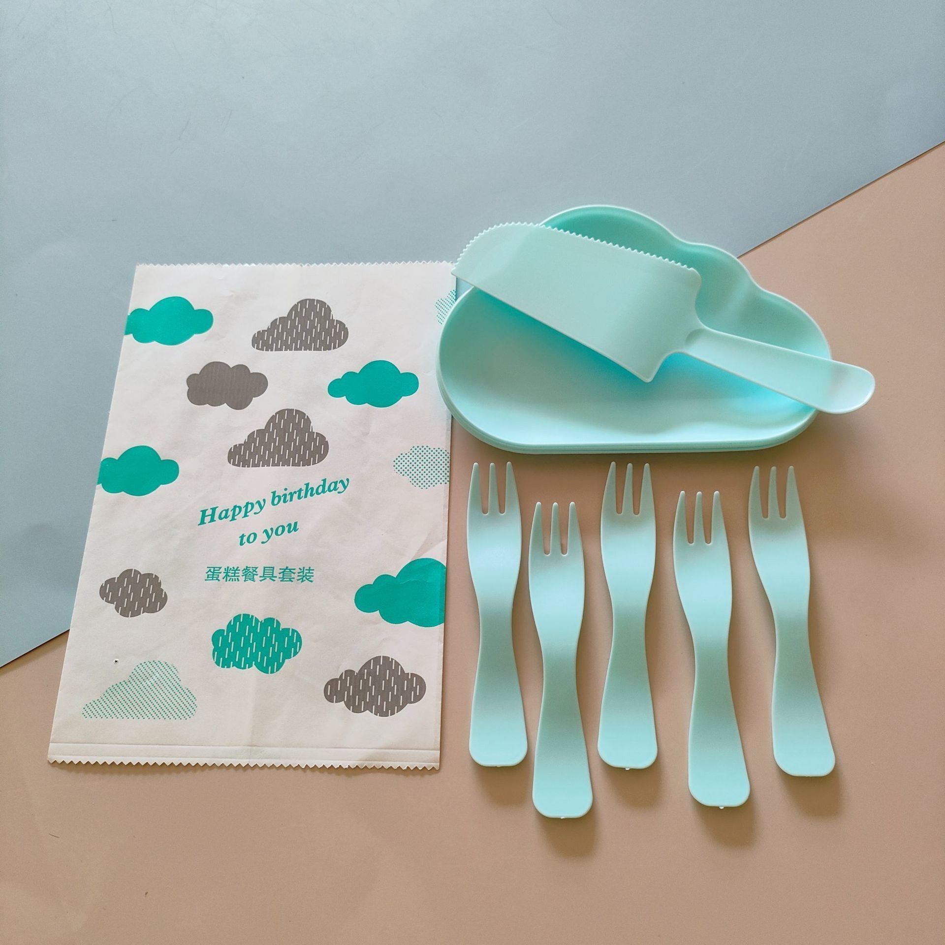 Creative Design Plastic Disposable Cake Cutlery Suit with Birthday Cake Knife and Fork Set
