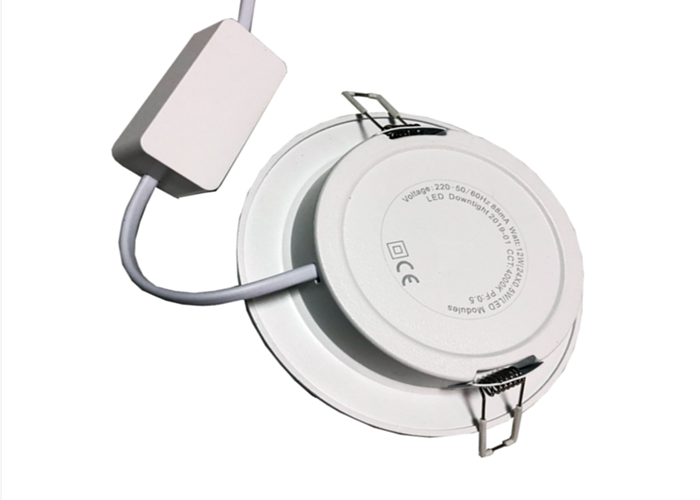 Конференц-зал привел тонкий круглый угол пучка Downlight панели 100 градусов водителя снаружи