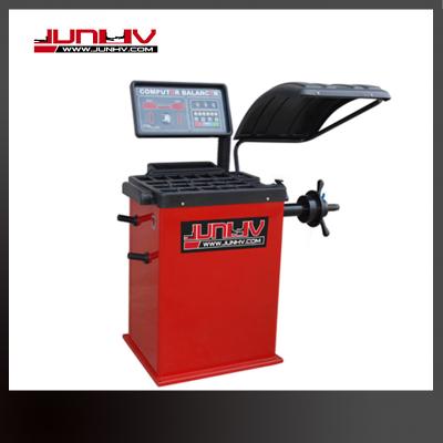 High Precision Truck Wheel Balancer 1200mm Max Wheel 220v For Tyre Replacement