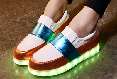 2018 Perfect Christmas Gift USB Charge Shoes