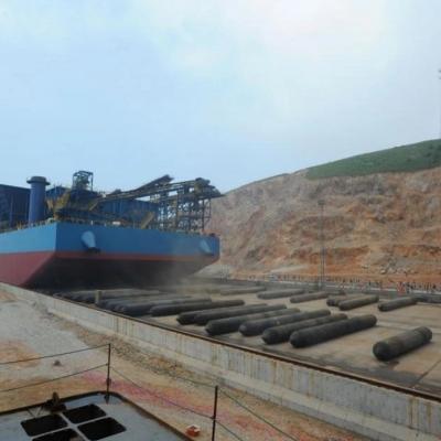 O navio que lança o rolo de borracha natural ensaca Marine Boat Airbag inflável