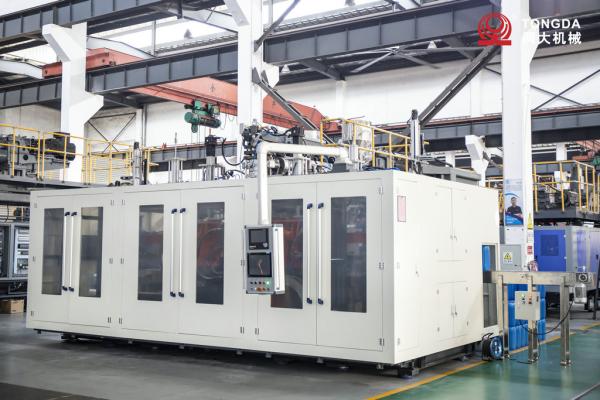 Jerry Can Plastic Extrusion Blow Molding Equipment Automatic 30L Double Stations EBM