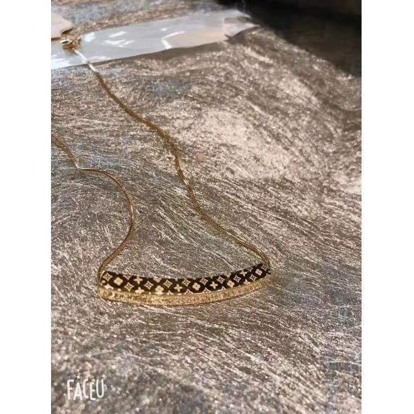 Engraved Gold Name Plate Stainless Steel Womens Necklace