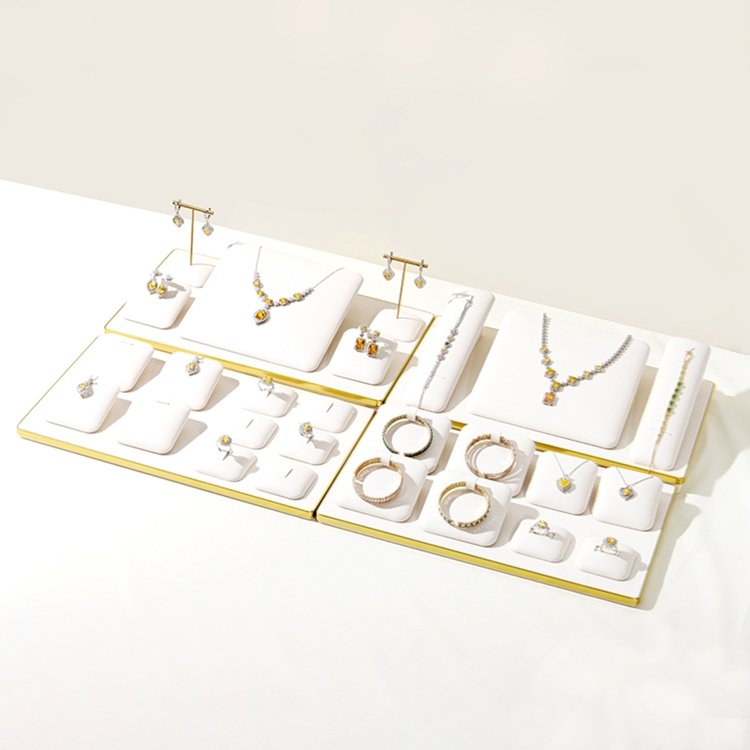 Luxury High-Quality PU Leather Jewelry Display Stand with Customizable Design and Professional 3D Shop Aesthetics