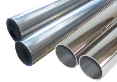 SS304 o espelho de aço inoxidável da tubulação sem emenda SCH10-XXS 6000mm lustrou