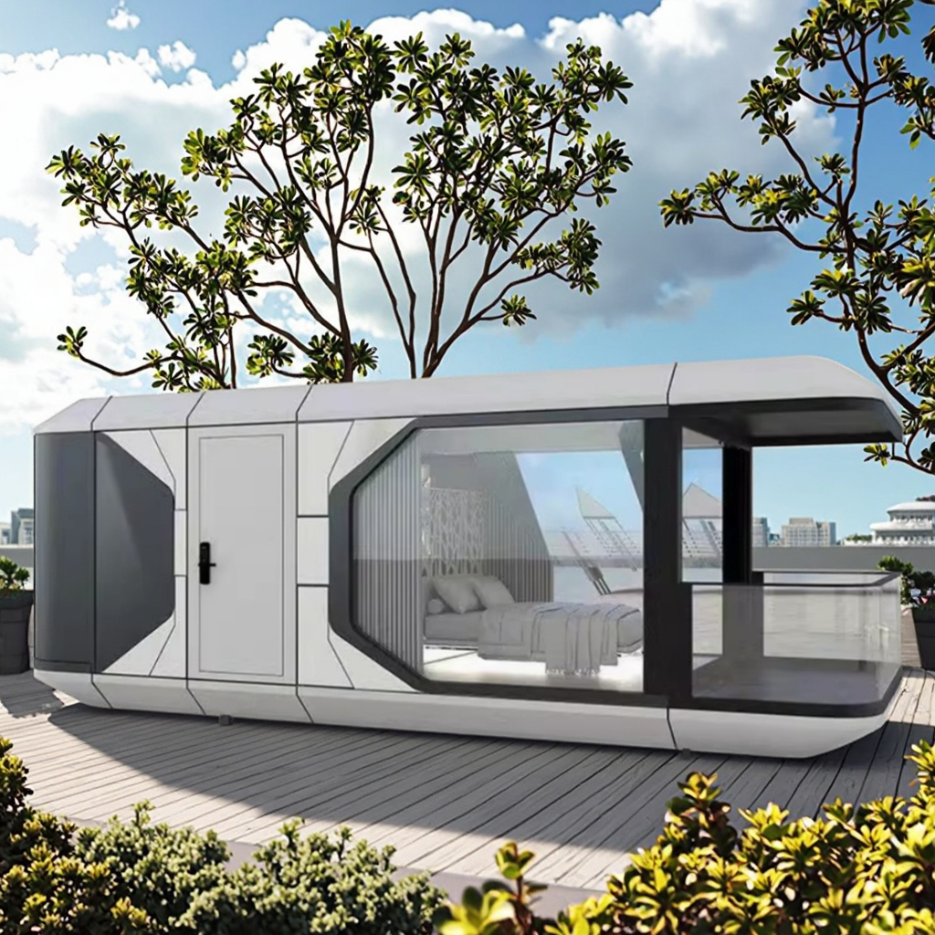20ft Breathable Modern Design Outdoor Sun Room Hotel Application Container House Sandwich Panel Material Vessel House 2-Year