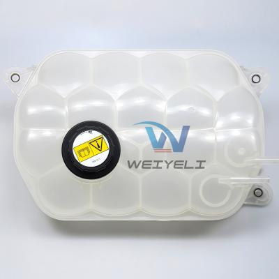 Réservoir de liquide de refroidissement à expansion d'eau 334/G3689 333/C9425 333/K2338 334/G3688 Bouteille de débordement du radiateur