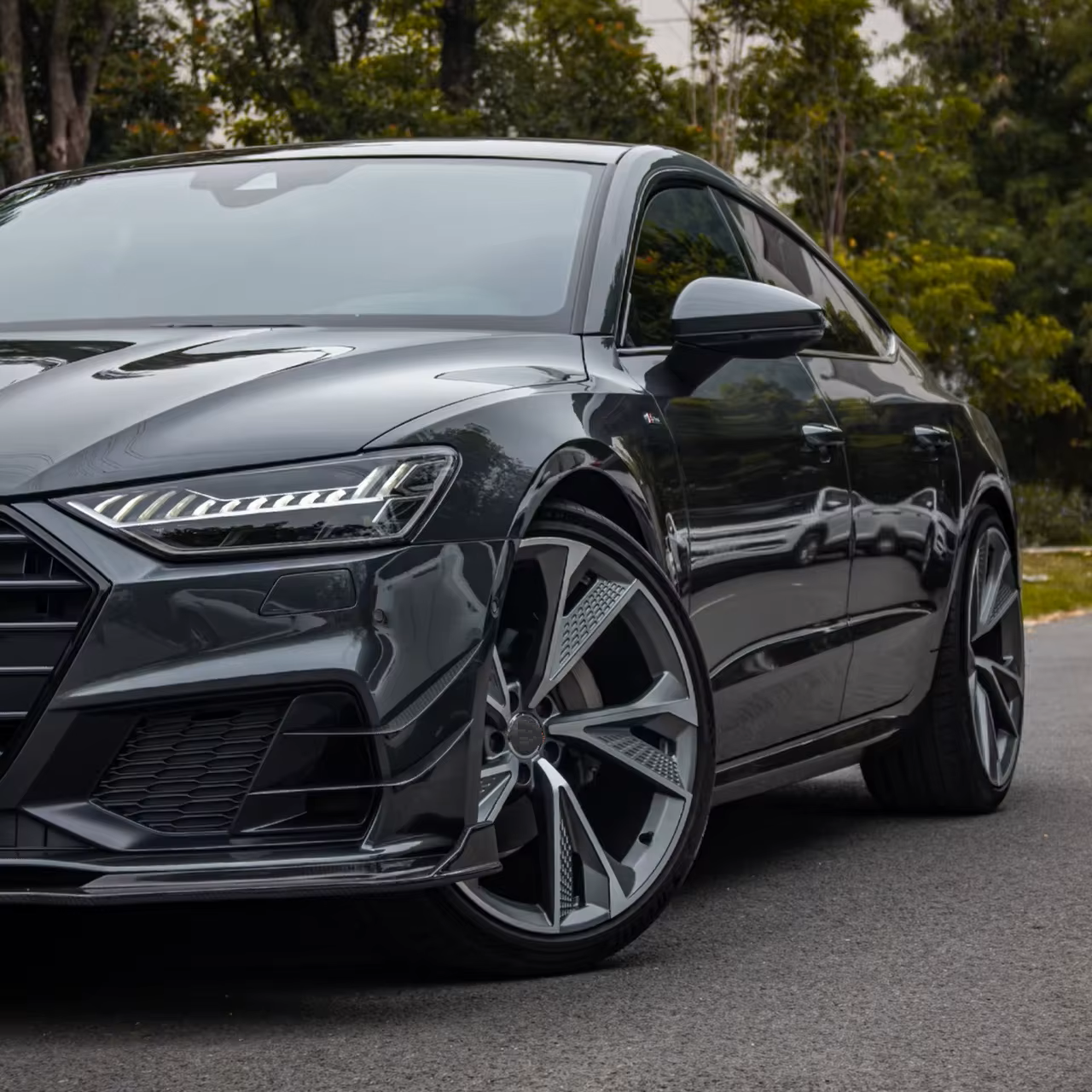 Popular Dragon Scale Blade Forged Wheels for Audi C7/C8/A7, 18, 19, 20, 21, 22, 23, 24 Inch, 5x112 PCD Customization