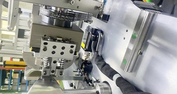 Machines innovantes de remontage pour les ventilateurs de refroidissement, les aimants, les stators et les moteurs sans balai à courant continu