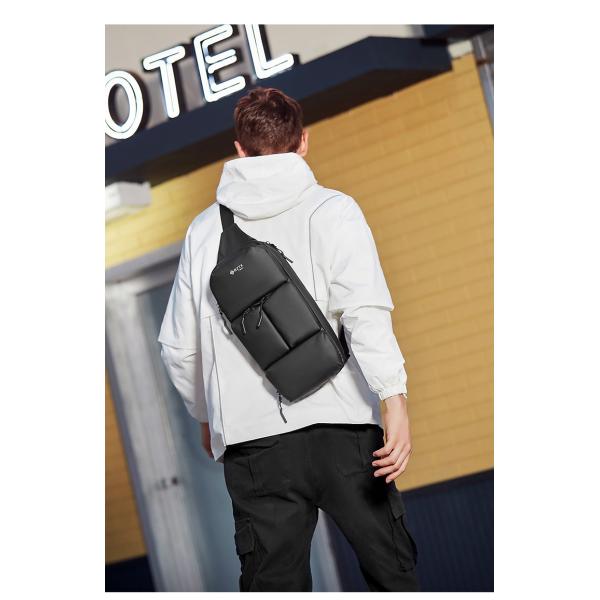 Anti Theft Water Resistant Mens Vest Chest Sling Bags 0.44kg