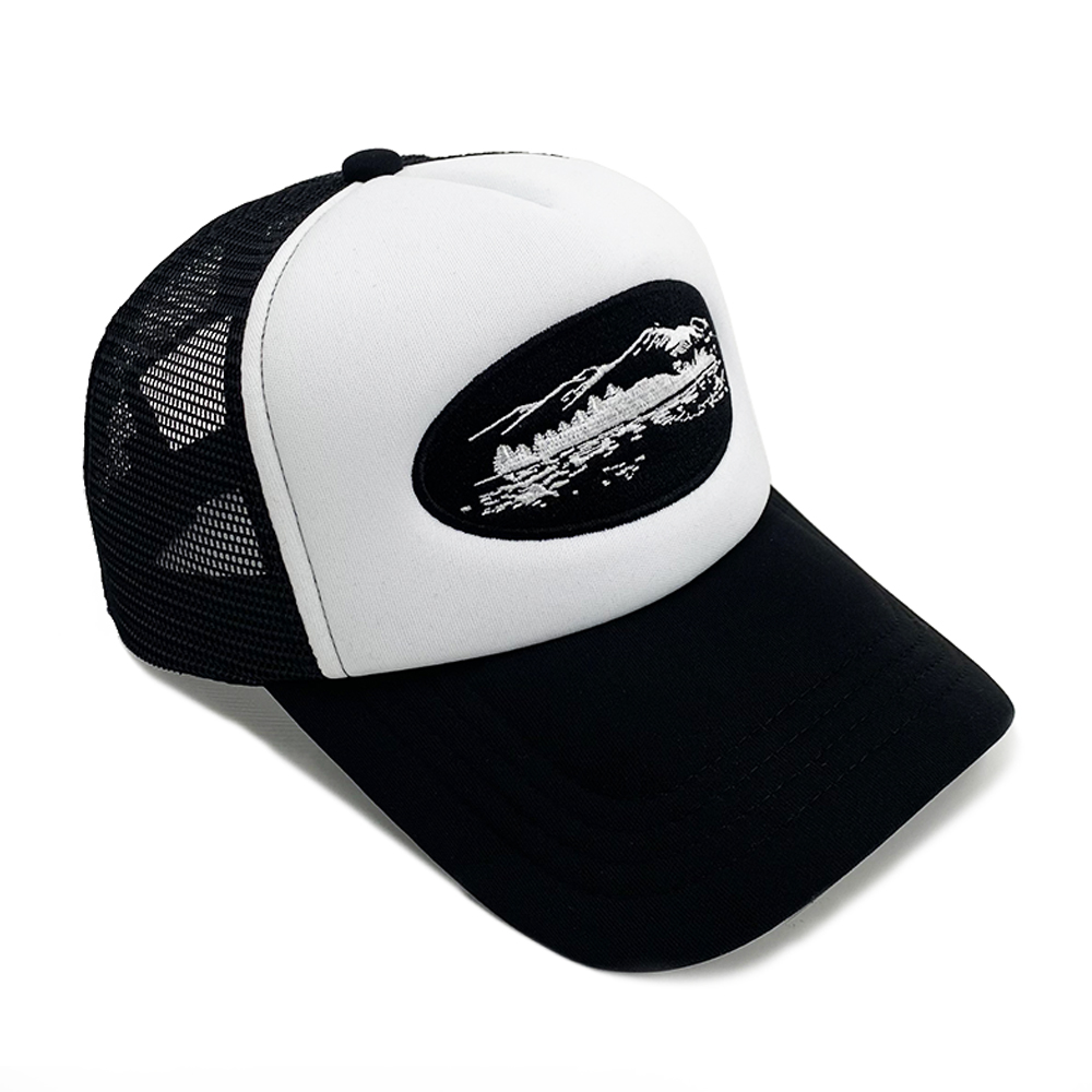 Different Tone Big Custom Embroidery Trucker Hats Snap Mesh Foam Back Woven Patch Side 5 Panel