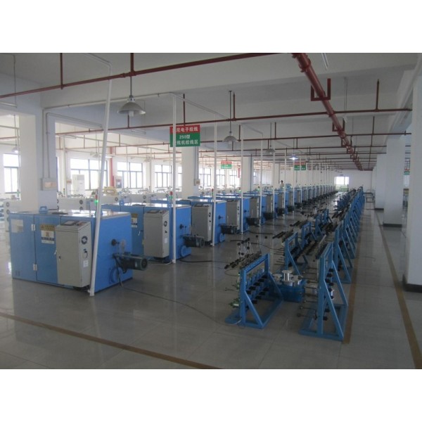 Sky Blue Copper Wire Twisting Machine Bunching 5000 Rotating Speed Touch Screen Operation