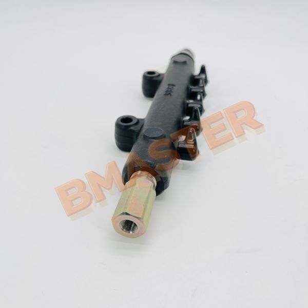 Common Rail Pipe 095440-0640 Fuel Rail For 4M41/4N13/YD25 Engine Models