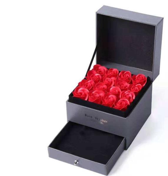 Embossing Lid And Base Gift Box for Valentine's Wedding Birthday