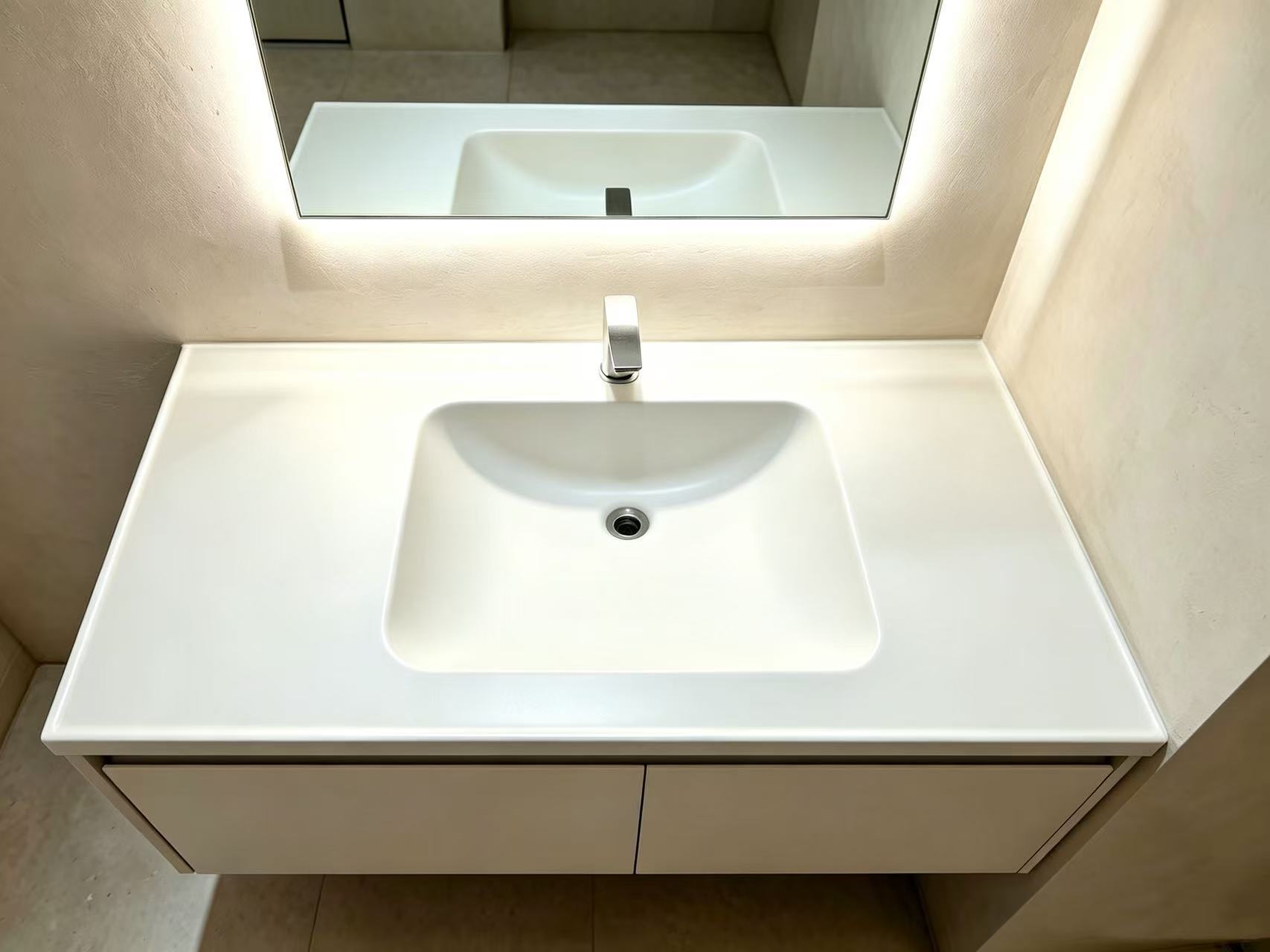SOLID SURFACE INTEGRATED VANITY WITH CURVED FRONT RECTANGULAR BASIN,SEAMLESS SOLID SURFACE COUNTER BASIN, MATTE WHITE WASH VANITY