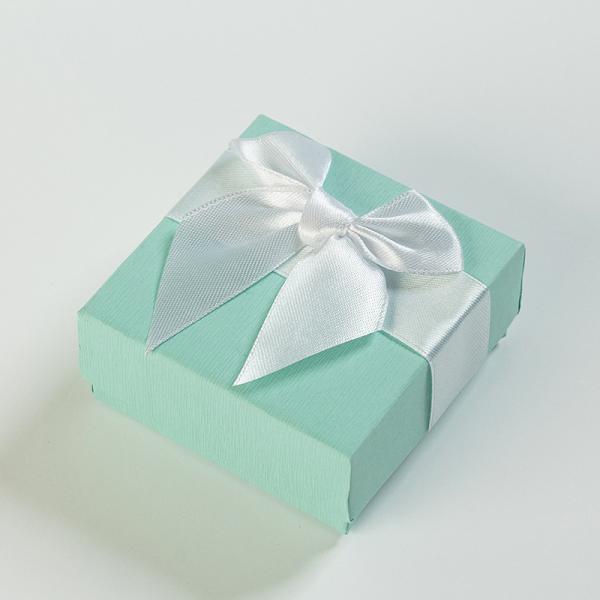 Boîte cadeau de bijoux de luxe avec arc pour anneau bracelet ou boucles d'oreilles directement du fabricant