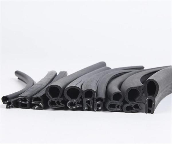 1mm Tractor Rubber Sealing Strip , Soundproof Car Rubber Door Seal
